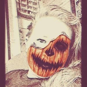 Meet your Posher, Maddy